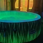 Casa Oliva Private Jacuzzi & Sauna 아파트 *