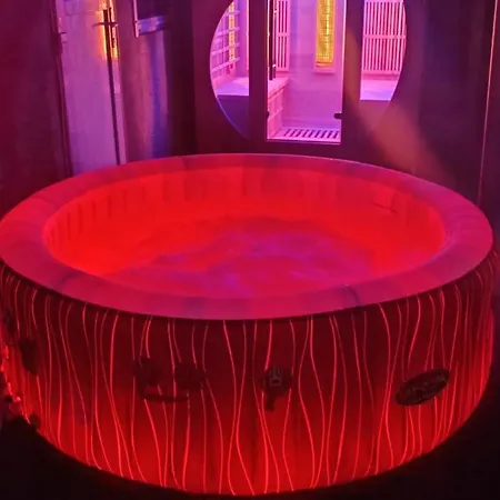 Casa Oliva Private Jacuzzi & Sauna * Siófok